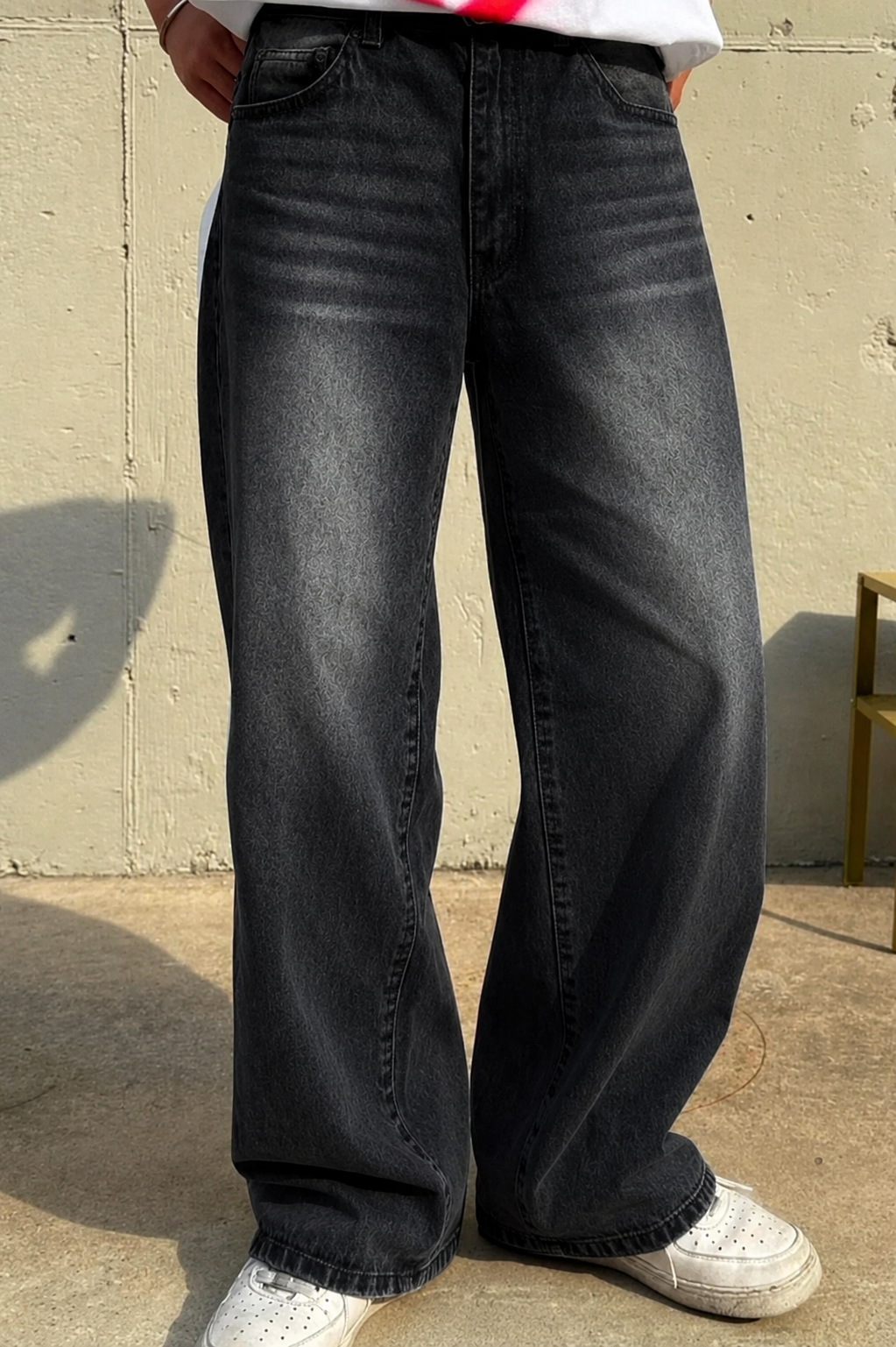 WASHED BLACK WIDE LEG JEANS