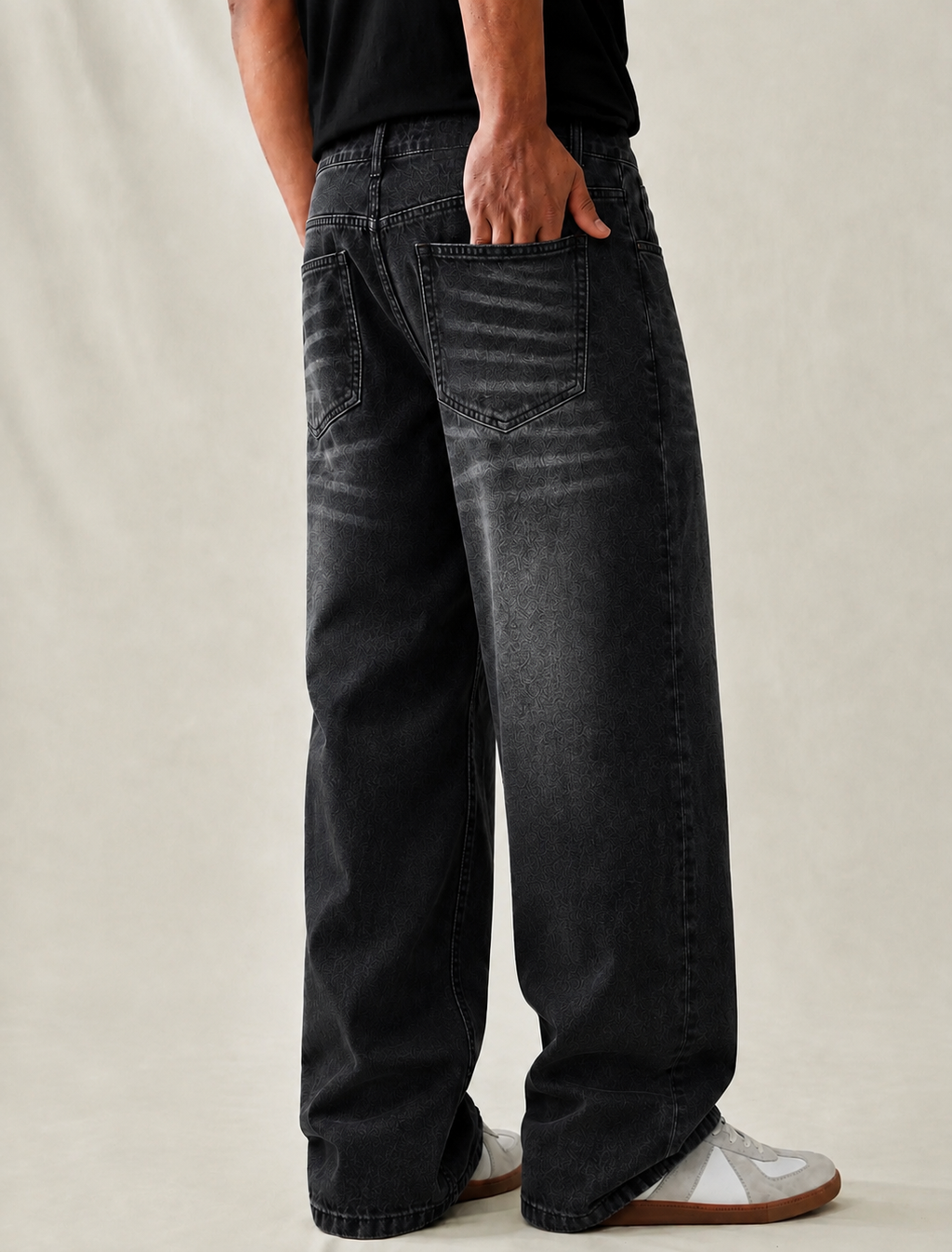 WASHED BLACK WIDE LEG JEANS