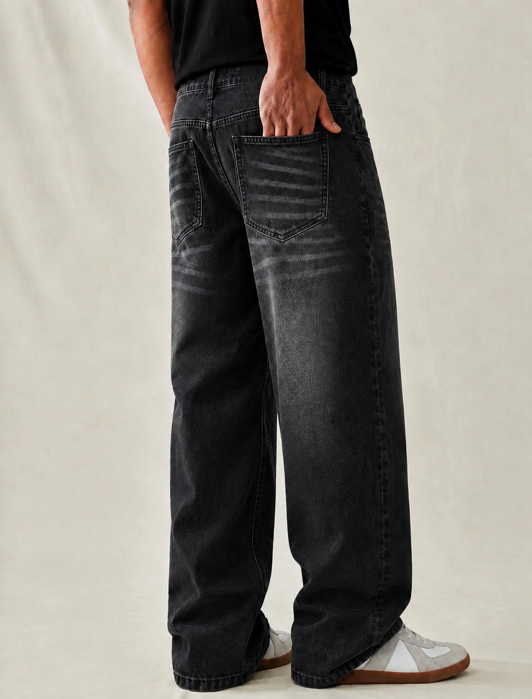WASHED BLACK WIDE LEG JEANS
